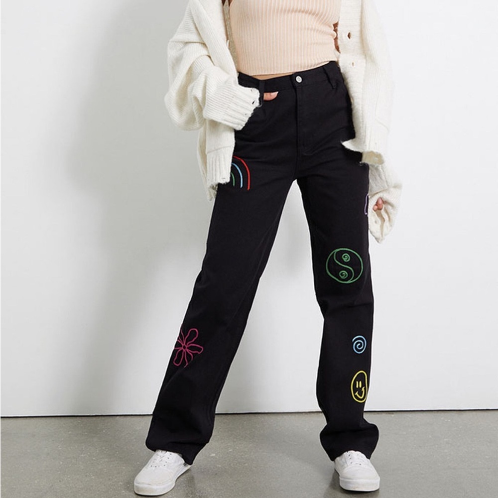 PacSun Black Boyfriend Jeans with Multicolor Embroidered Icons
